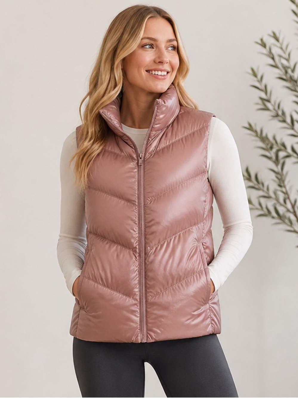 Athleta Goose Down Puffer Vest Womens Medium Pink Metallic Quilted Athleisure - Picture 1 of 10